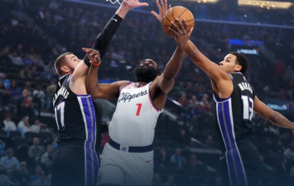 犀牛配资 NBA-小卡17分+压哨绝杀哈登29+11 快船加时胜国王